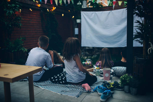 istock Movie Night In Backyard 951851836