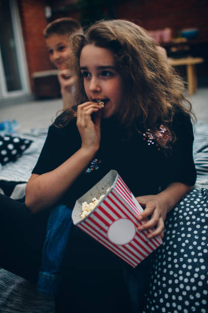 istock Movie Night In Backyard 951852130