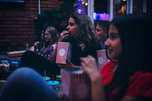 istock Movie Night In Backyard 951856068