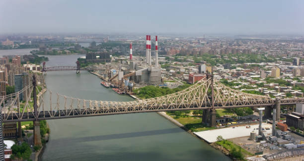 istock Approaching the Ravenswood Generating Station in New York 951879580
