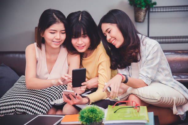istock Group young women Shopping Online Concept. 951883926