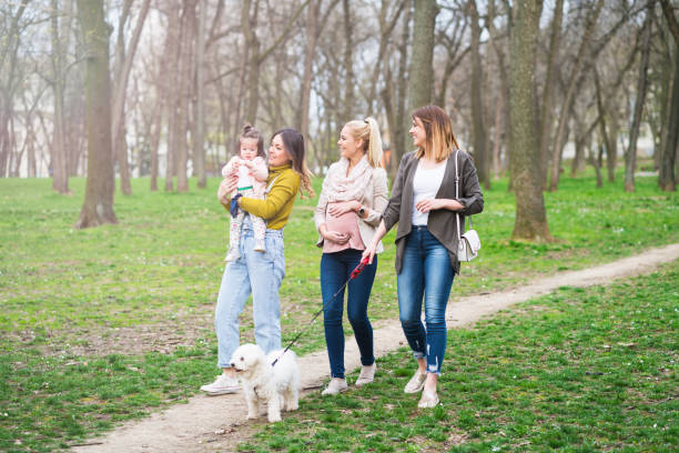 istock Super fun with female friends in park 951890282