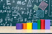 geometrische-form-aus-woodr.jpg?b=1&s=170x170&k=20&c=plpNmjHINpdegwqnp4XoYjGY-xZIBt0CLw9dn_FpF2c=