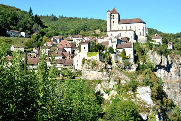 istock France St Cirq Lapopie 951952188