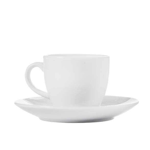 白色咖啡杯從一個杯子和飛碟分離在白色背景上 - 茶碟 個照片及圖片檔