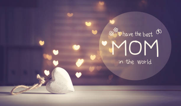 istock Mother's Day message with a white heart 952012058