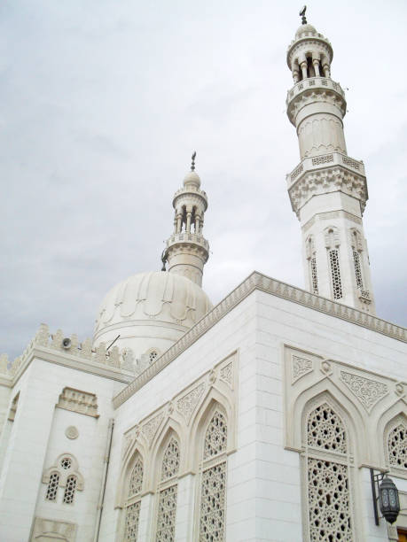 istock The White Mosque in Hurghada, Egypt 952022164