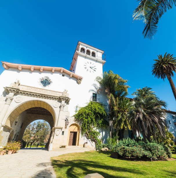 istock Tropical plants by Santa Barbara courthouse 952027126