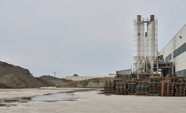 istock Concrete pipeline factory. Industry concept 952047550