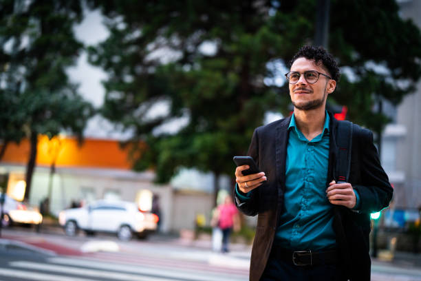 istock Business man on the move 952067300