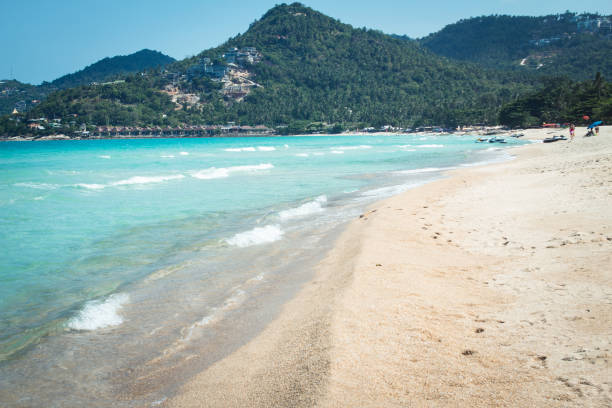 istock BlueSea White sand beach Chaweng Beach, Koh Samui, Thailand 952072782