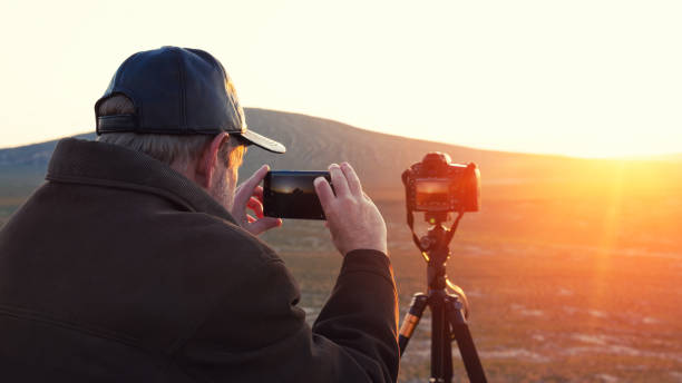 istock Nature photographer in mountains 952078670