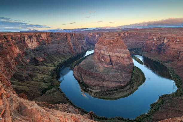 istock Horseshoe bend early in the morning 952095700