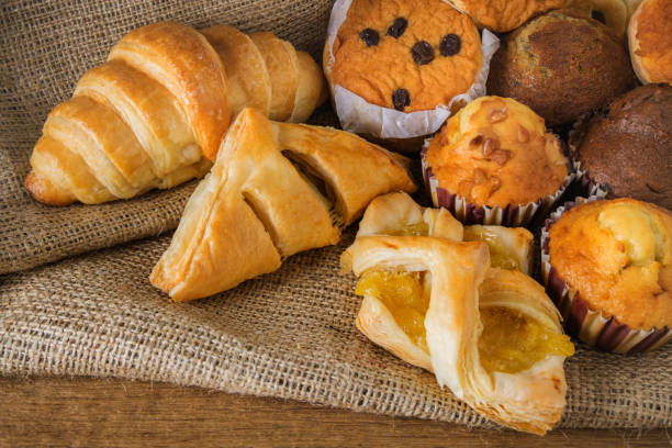 bakery products - pastry imagens e fotografias de stock
