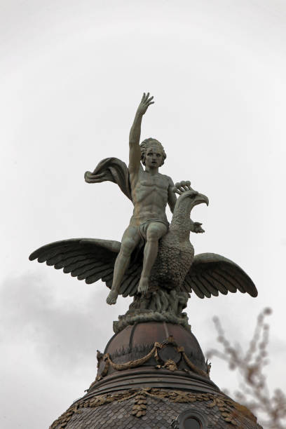 istock Sculpture young man with bird 952119226