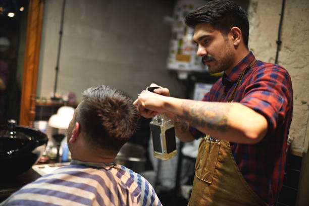istock Hairdresser and customer 952128034