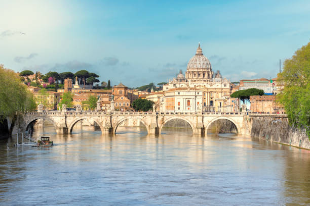 St Peter Basilica in Vatican, Rome, Italy. Rome sunset at Tiber and St Peters Basilica, Rome, Vatican, Italy. tiber river stock pictures, royalty-free photos & images