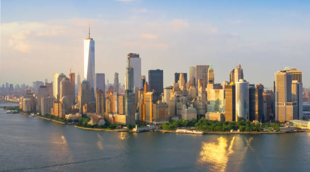 istock Freedom Tower in Lower Manhattan reflecting the sun 952187278