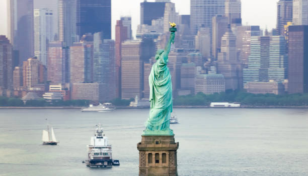 istock Statue of Liberty overlooking New York 952187338