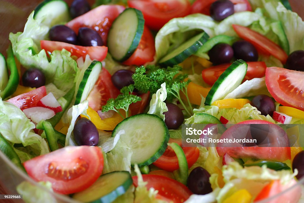 Красочные свежий салат - Стоковые фото Без людей роялти-фри