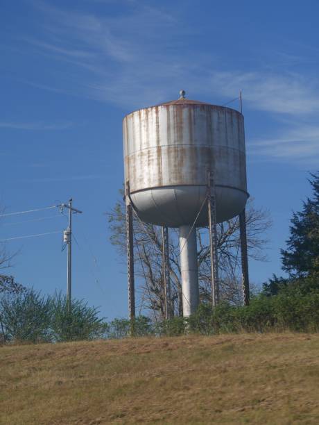 istock Water tank by the roadside 952397916