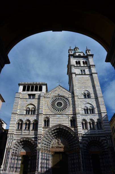 istock View of San Lorenzo Cathedral 952439784