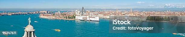 Голубая Лагуна Венеция Vista — стоковые фотографии и другие картинки San Marco Canal - San Marco Canal, Архитектура, Без людей