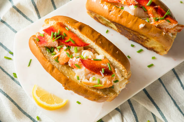 istock Homemade New England Lobster Rolls 952491268
