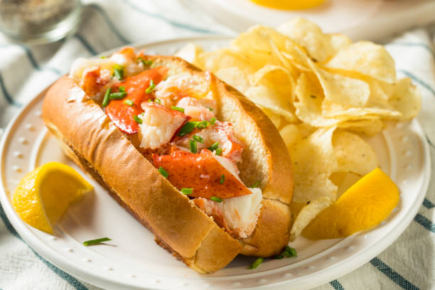istock Homemade New England Lobster Rolls 952491734