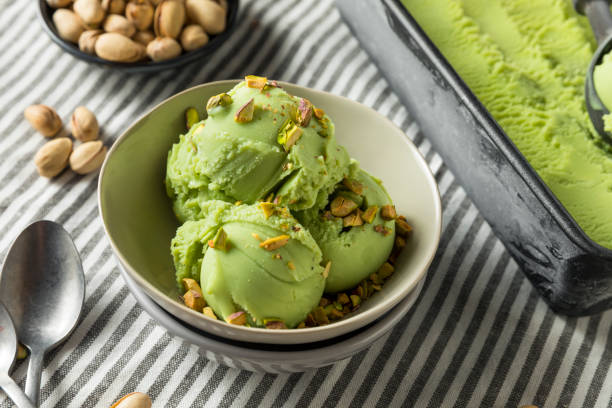 istock Homemade Green Pistachio Ice Cream 952496000