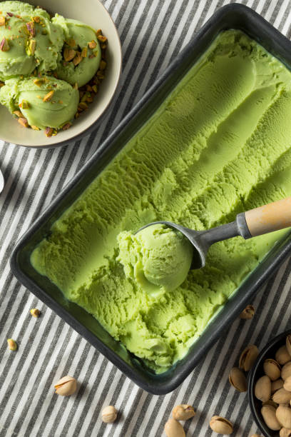 istock Homemade Green Pistachio Ice Cream 952497102