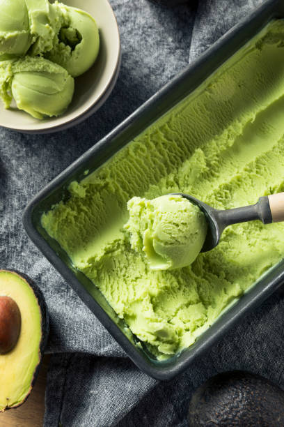 istock Homemade Green Organic Avocado Ice Cream 952497964