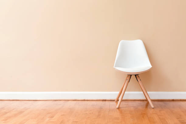 istock Luxury home with a white chair 952586794