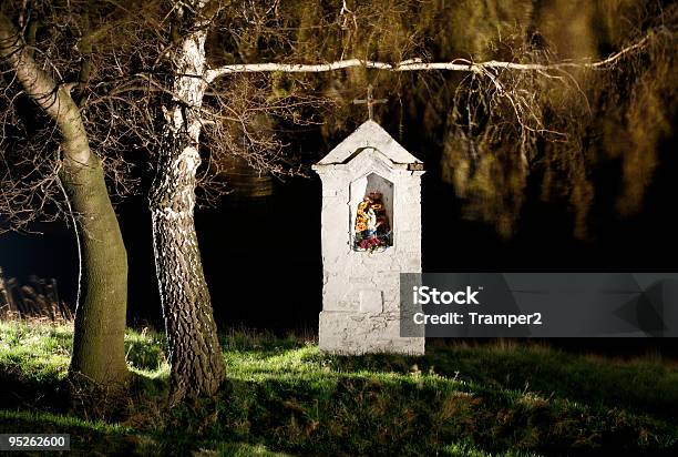 Foto de Santuário De Mary e mais fotos de stock de Oratório - Oratório, Pequeno, Altar