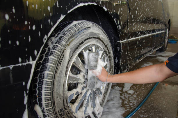 istock Car Wash Foam wheel 952703882