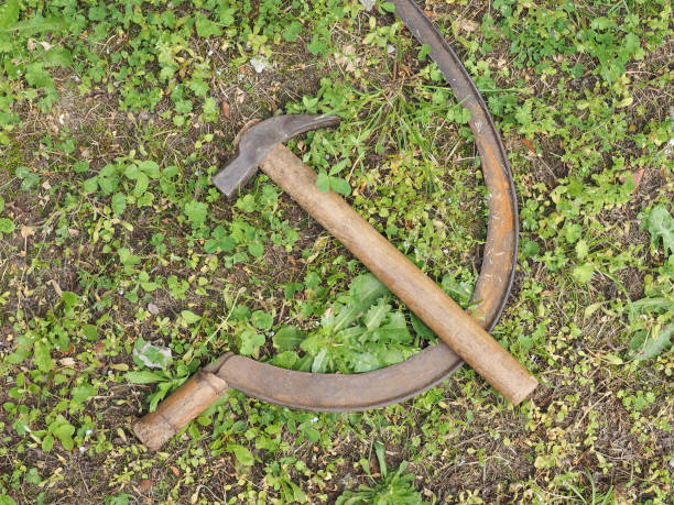 istock hammer and sickle symbol of communism 952720306