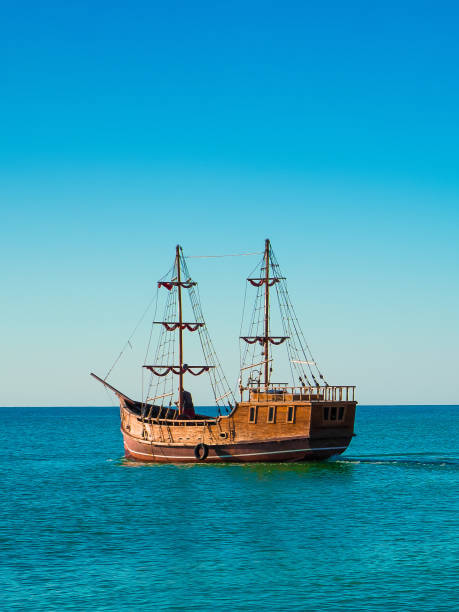 istock Wooden ship goes by the sea 952739346