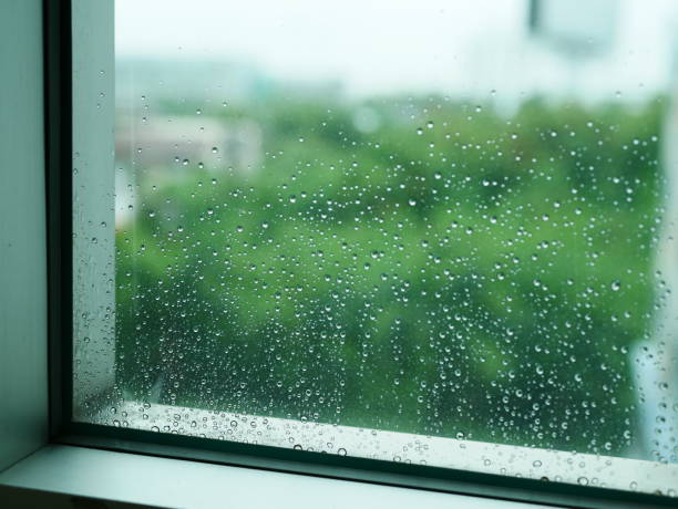Water condensation on windows Drop, Spray, Window, Bubble, Windshield argon stock pictures, royalty-free photos & images