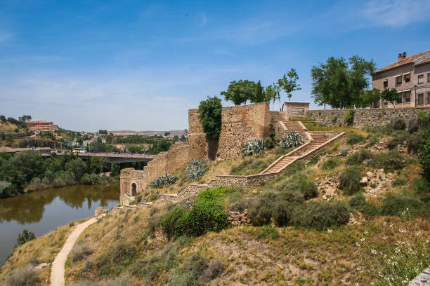 istock The slopes of the Tagus river 952759972