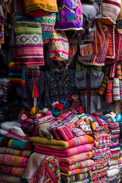 istock Colorful traditional peruvian fabrics on the market 952768834