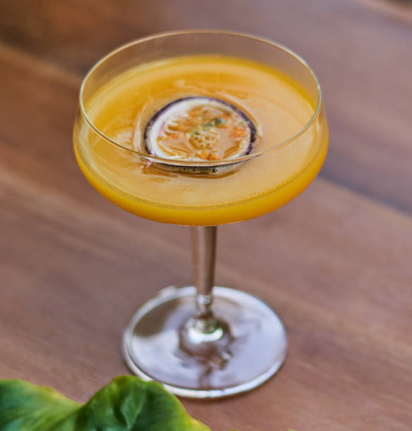 istock Refreshing Tropical Cocktails Drinks and fruit On Bar Counter Close-Up 952772340