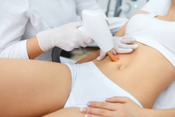 istock Beautician Using Professional Apparatus For Skin Procedure 952776986