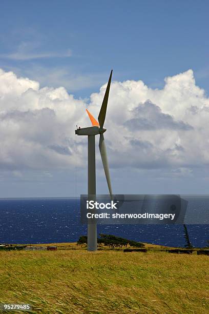 Windkraftanlage In Einer Windmühle Farm In Hawaii Stockfoto und mehr Bilder von Big Island - Insel Hawaii - Big Island - Insel Hawaii, Blasen, Blau