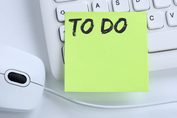 istock To Do list note paper checklist business concept mouse 952805342