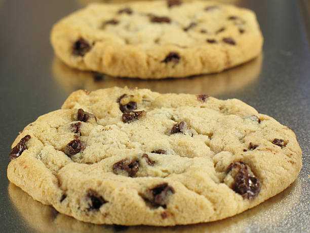 istock Soft & Chewy Chocolate Chip Cookies 95281357