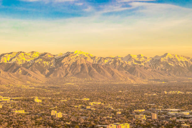 istock Sunset in Salt Lake City, Utah 952888966