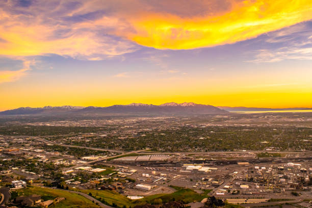 istock Sunset in Salt Lake City, Utah 952889208