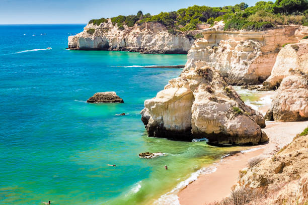 istock Portugal - Algarve - Olival Valley Beach 952924522