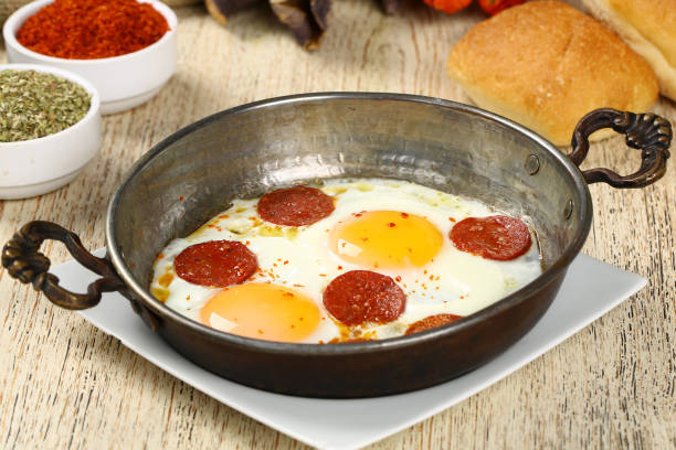 istock Fried egg with sausage - Turkish Sucuk 952926884