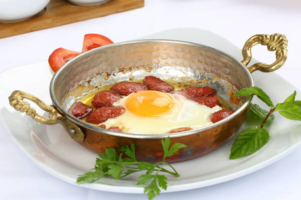 istock Fried egg with sausage - Turkish Sucuk 952927194
